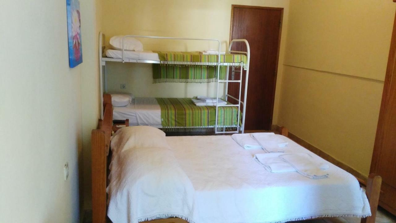 Residencial Espadinha Quarteira Zimmer foto